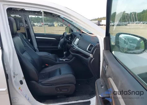 2019 Toyota Highlander Xle from USA, damaged, VIN 5TDJZRFH0KS592849